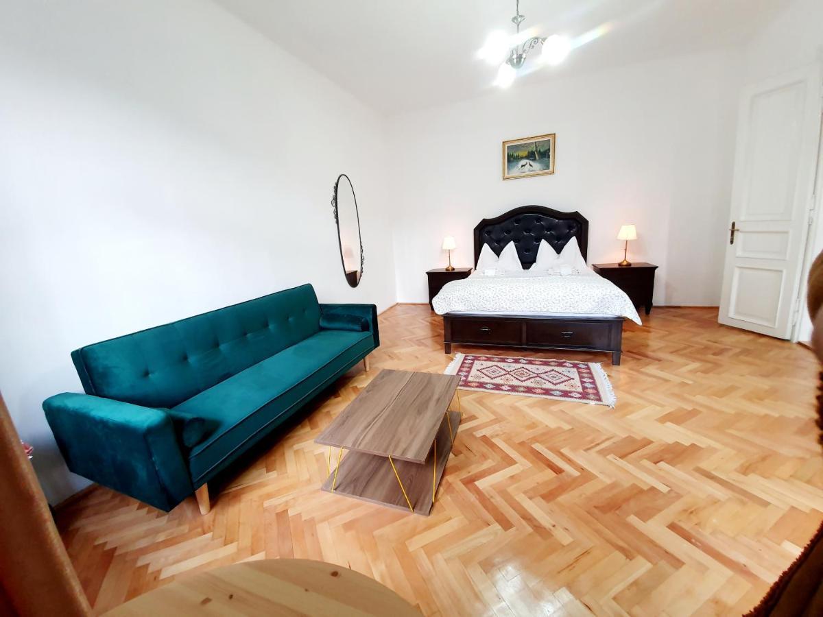 Maximus Apartments Sighişoara Eksteriør billede