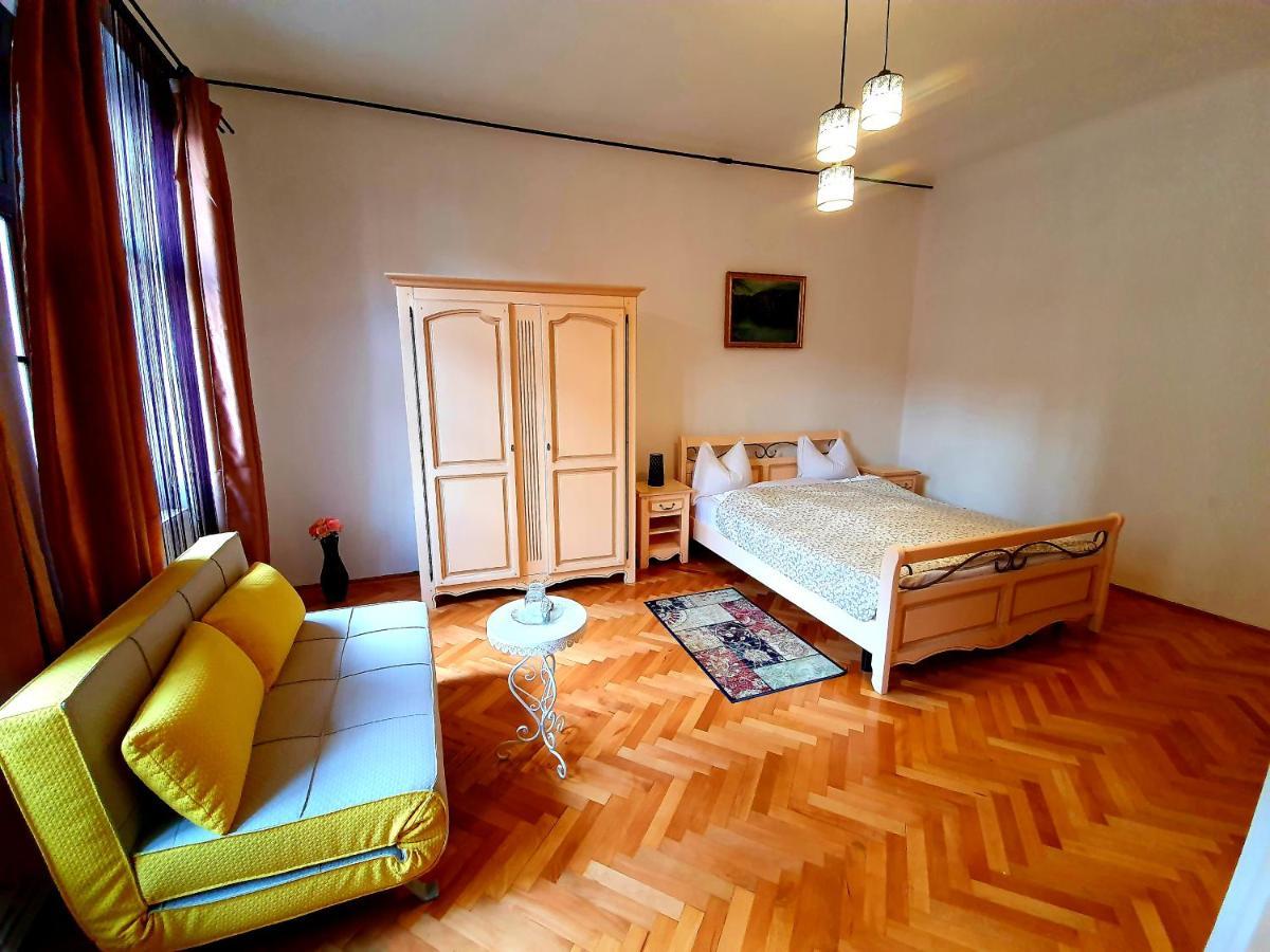 Maximus Apartments Sighişoara Eksteriør billede