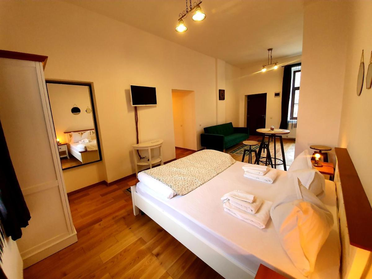 Maximus Apartments Sighişoara Eksteriør billede